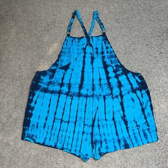 Torrid 3.5” Stretch Linen Blend Shortall Turquoise Tie Dye 3X - Picture 6 of 11